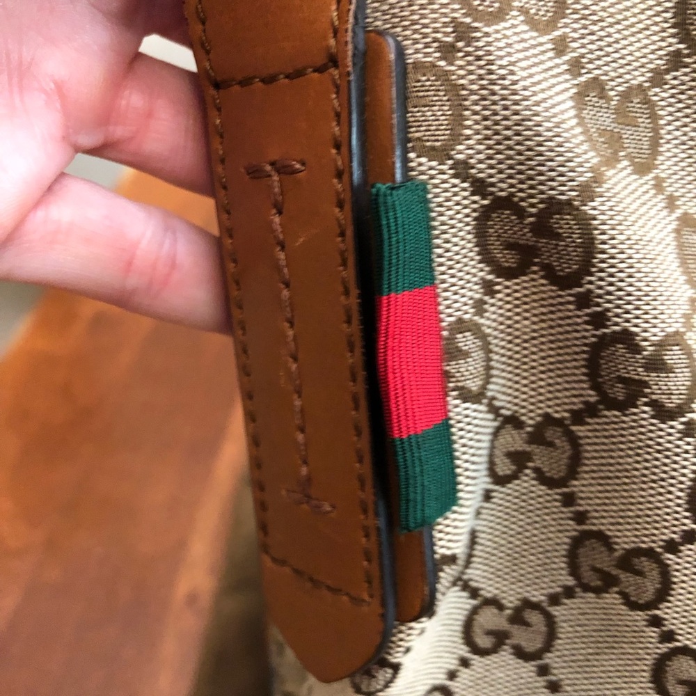 GUCCI | Large original GG canvas messenger bag - Picture 8 of 17